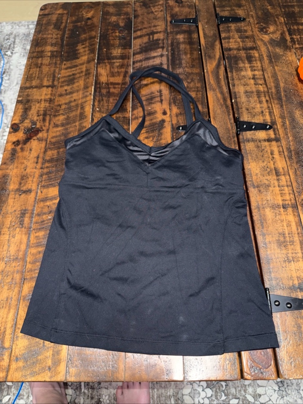 ALO black racerback tank sir small workout athletic no bra pads v neck